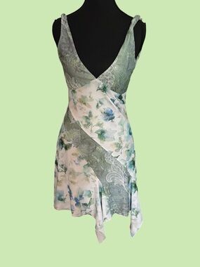 Tiger Mist Floral Backless Mini Dress Green Blue Asymmetrical Hem Size S NWT